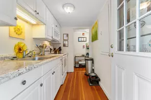 31 Perkins Cove Rd, Ogunquit, ME 03907 - Photo 11