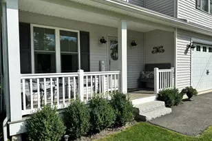 202 Orchard Dr, Hermon, ME 04401 - Photo 11