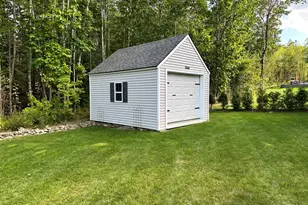 202 Orchard Dr, Hermon, ME 04401 - Photo 15