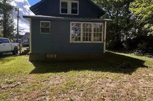 3 Sunnyside St, Houlton, ME 04730 - Photo 5