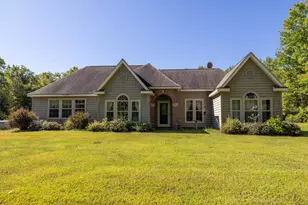 36 Mountain View Ln, Readfield, ME 04355 - Photo 1