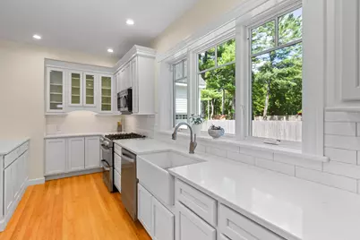 294 Broadway, Rockland, ME 04841 - Photo 13