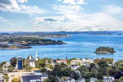 56 Washington Street, Lubec, ME 04652 - Photo 3