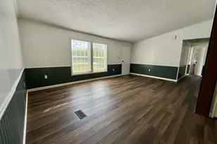 269 Summer St, Oakland, ME 04963 - Photo 13