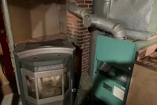 13 Vernon St, Limestone, ME 04750 - Photo 31