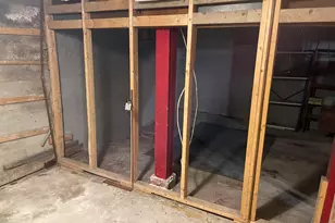 13 Vernon St, Limestone, ME 04750 - Photo 27