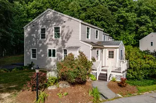 31 Oakwood Dr, Hallowell, ME 04347 - Photo 5