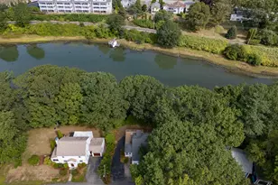 20 Mendum Ave, Kittery, ME 03904 - Photo 3