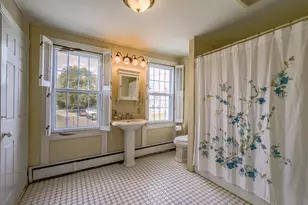 101 E Main St, Searsport, ME 04974 - Photo 27