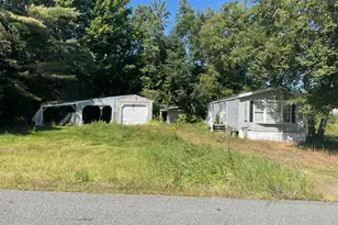 7 Dartmouth St, Skowhegan, ME 04976 - Photo 27