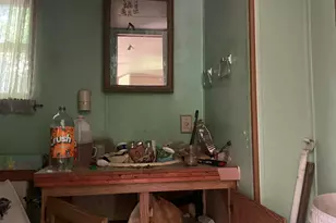 7 Dartmouth St, Skowhegan, ME 04976 - Photo 7