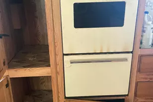 7 Dartmouth St, Skowhegan, ME 04976 - Photo 9