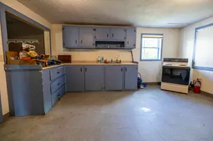 1186 Eastern Ave, Chelsea, ME 04330 - Photo 23