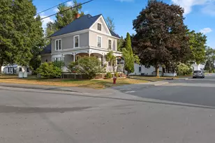 51 Maple St, Madison, ME 04950 - Photo 3