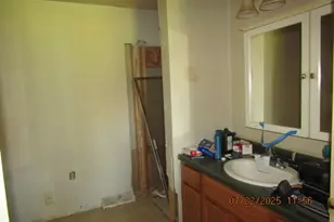 43 Stage Rd, Saint Albans, ME 04971 - Photo 7