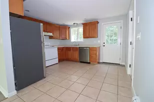 102 Country Club 1 Rd, Sanford, ME 04073 - Photo 9