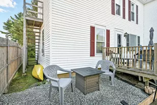 7 N North Maple St, Greenville, ME 04441 - Photo 3