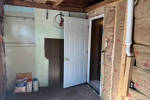 8 Turner St, Presque Isle, ME 04769 - Photo 33