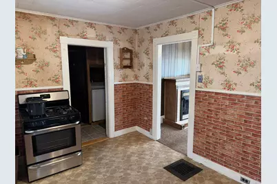 8 Turner Street, Presque Isle, ME 04769 - Photo 11