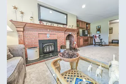 43 Estates Drive #1, Manchester, ME 04351 - Photo 5