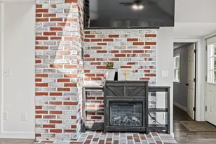 1083 Roosevelt Trail, Windham, ME 04062 - Photo 11