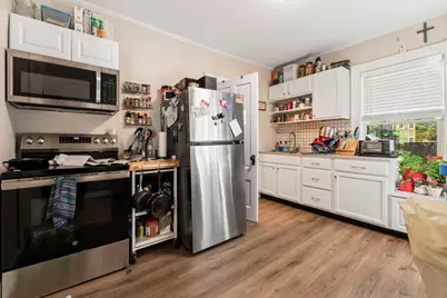 10-12 Pine Street, Kittery, ME 03904 - Photo 11