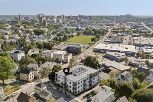 10 Hammond St, Portland, ME 04101 - Photo 35