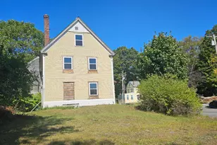 18 N Main St, Strong, ME 04983 - Photo 7