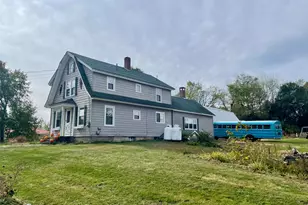 528 N Parish Rd, Turner, ME 04282 - Photo 7