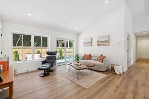 30 Village Green Cir, Oakland, ME 04963 - Photo 15