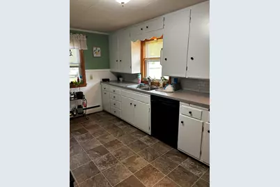 10 Sheridan Street, Newport, ME 04953 - Photo 21