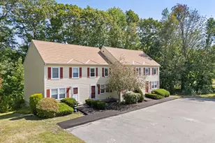 39 Powder Mill Dr, Kennebunk, ME 04043 - Photo 3