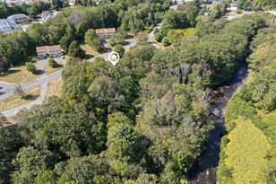 39 Powder Mill Dr, Kennebunk, ME 04043 - Photo 5