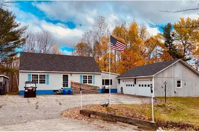 28 Glover Road, Rumford, ME 04276 - Photo 3