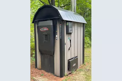 28 Glover Road, Rumford, ME 04276 - Photo 11