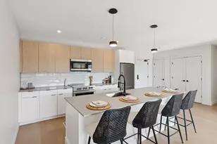 75 Chestnut St, Portland, ME 04101 - Photo 5