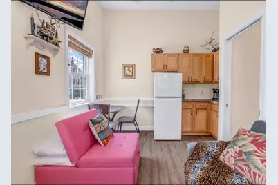 185 E Grand Avenue, Old Orchard Beach, ME 04064 - Photo 63