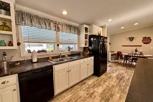 26 Stanley Dr, Lisbon, ME 04250 - Photo 9