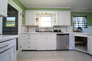 455 Billings Rd, Hermon, ME 04401 - Photo 9