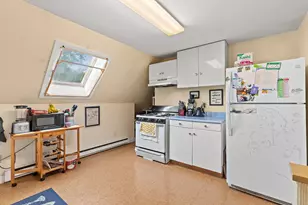 86 Pleasant St, Yarmouth, ME 04096 - Photo 47