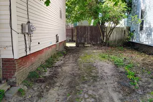 10 Rangeley Pl, Rumford, ME 04276 - Photo 7