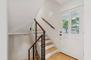 33 Turner St, Portland, ME 04101 - Photo 31