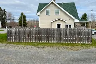 321 Main St, Van Buren, ME 04785 - Photo 3