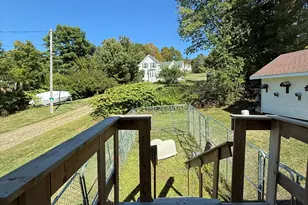 49 Hemlock St, Sabattus, ME 04280 - Photo 9