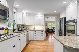 74 & 76 Bay St, Boothbay Harbor, ME 04538 - Photo 21