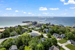143 Beach Ave, Kennebunk, ME 04043 - Photo 1