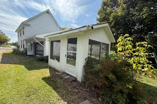 162 Military St, Houlton, ME 04730 - Photo 7