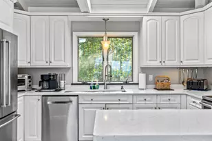 90 Bald Head Cliff Rd, York, ME 03902 - Photo 21