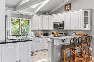 90 Bald Head Cliff Rd, York, ME 03902 - Photo 19