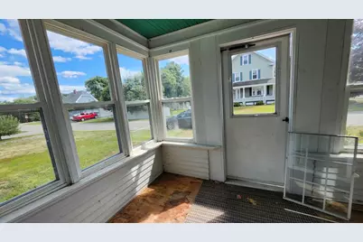 17 Bates Street, Millinocket, ME 04462 - Photo 5